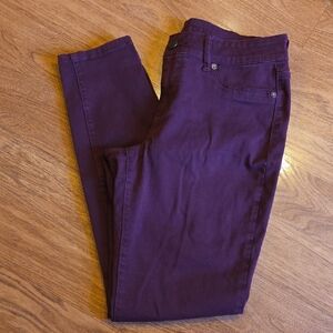 Maurices Midrise Plum Jegging Size M-R